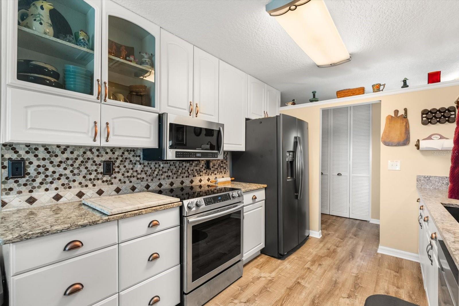Image 6 of 50 For 35215 Harbor Shores Road