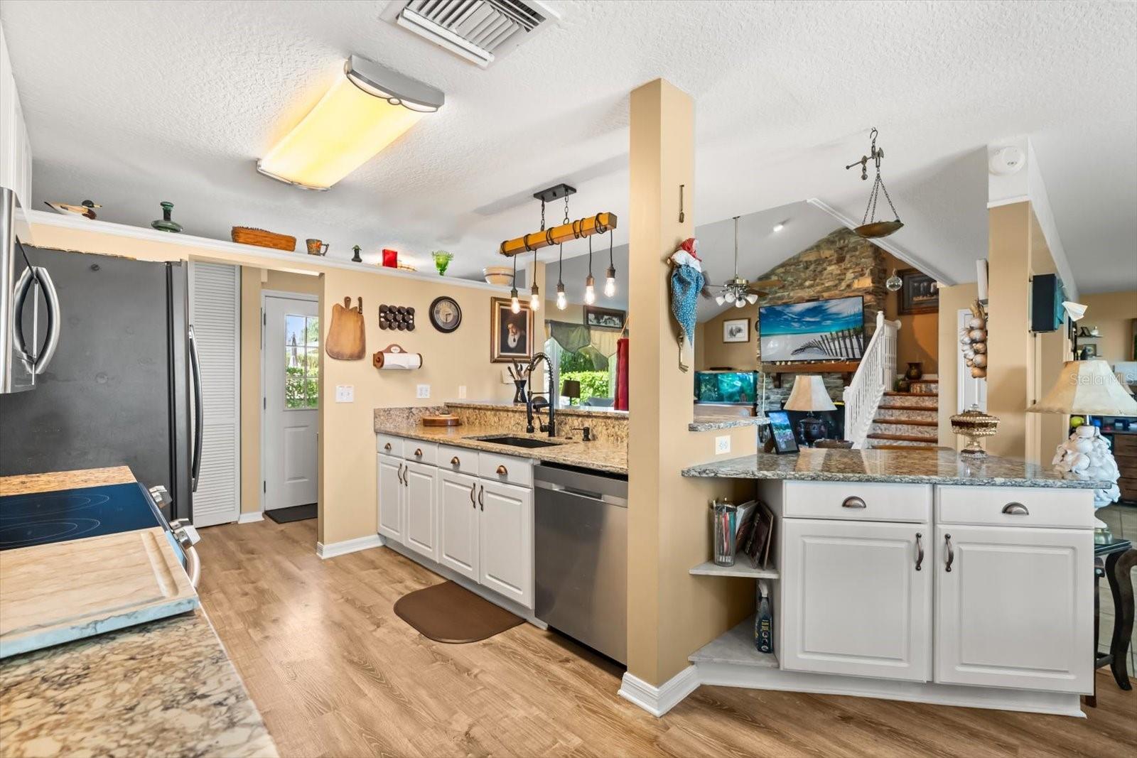Image 7 of 50 For 35215 Harbor Shores Road
