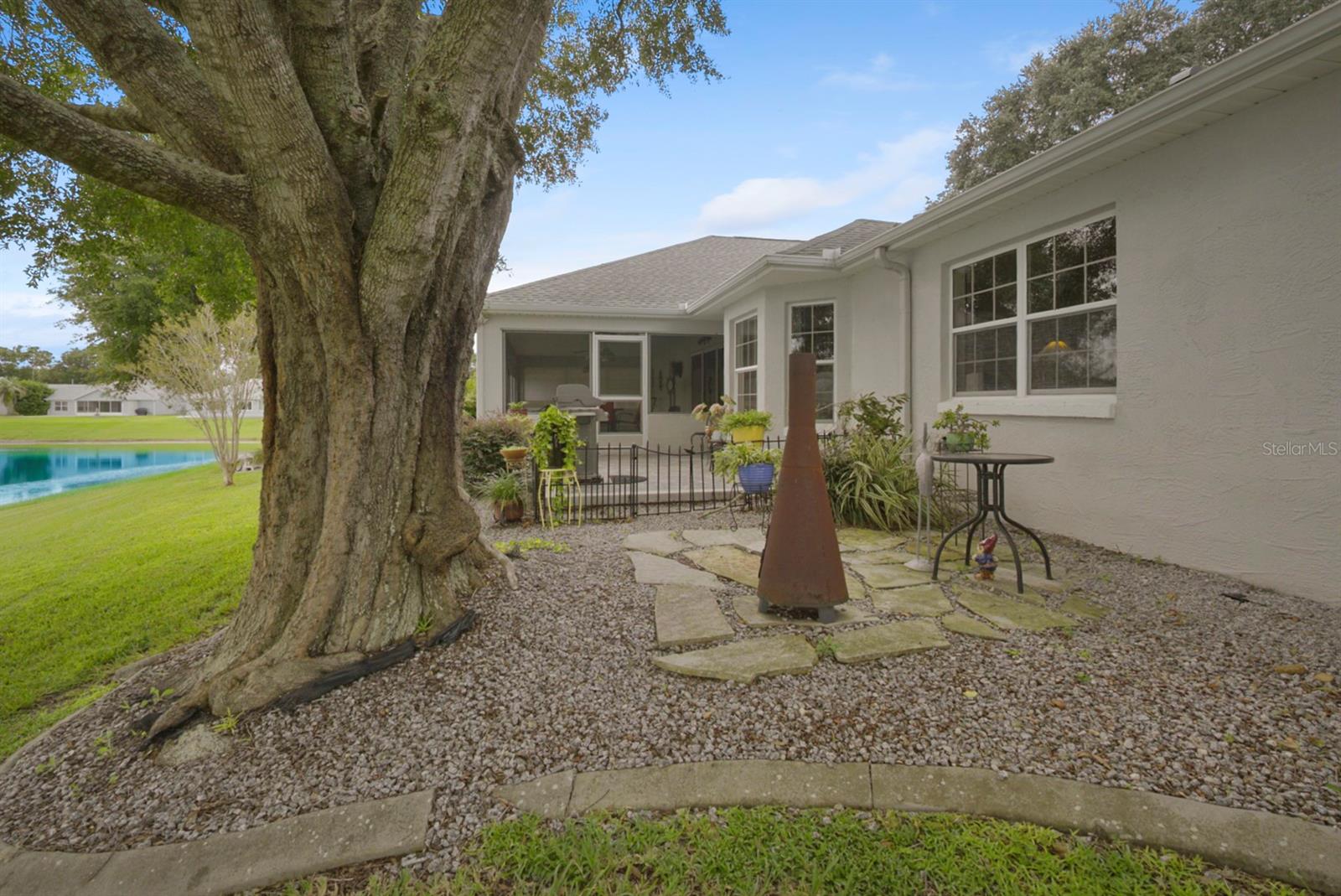 Image 33 of 41 For 113 Palermo Place