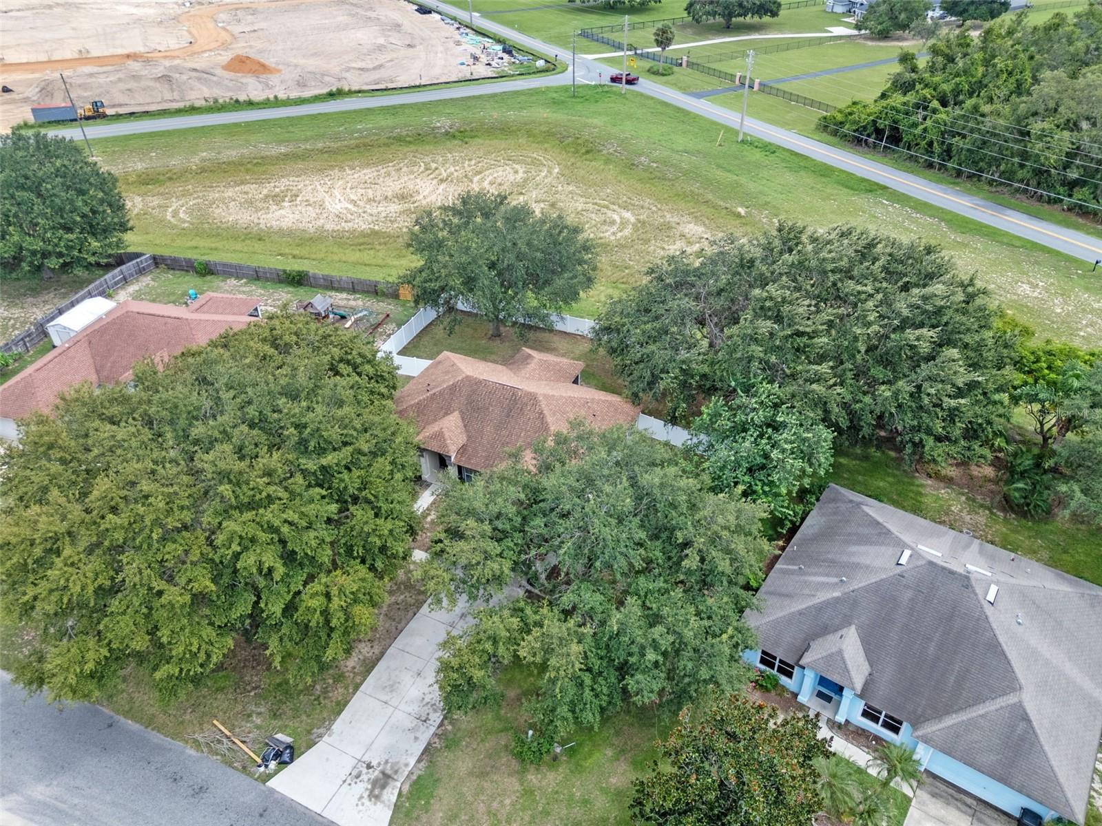 Image 34 of 43 For 2228 Lake Pointe Circle