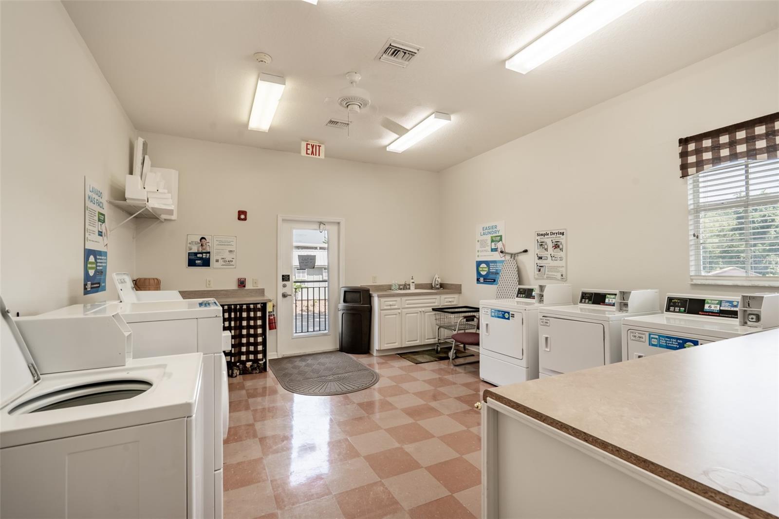 Image 31 of 40 For 2222 St George Drive