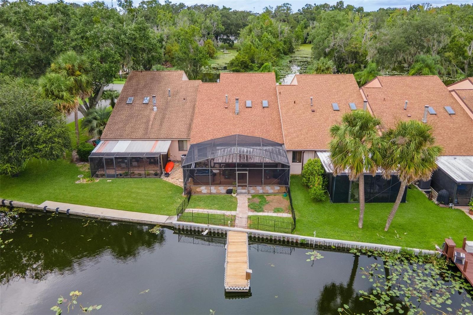 Image 4 of 41 For 1097 Palm Harbor Drive