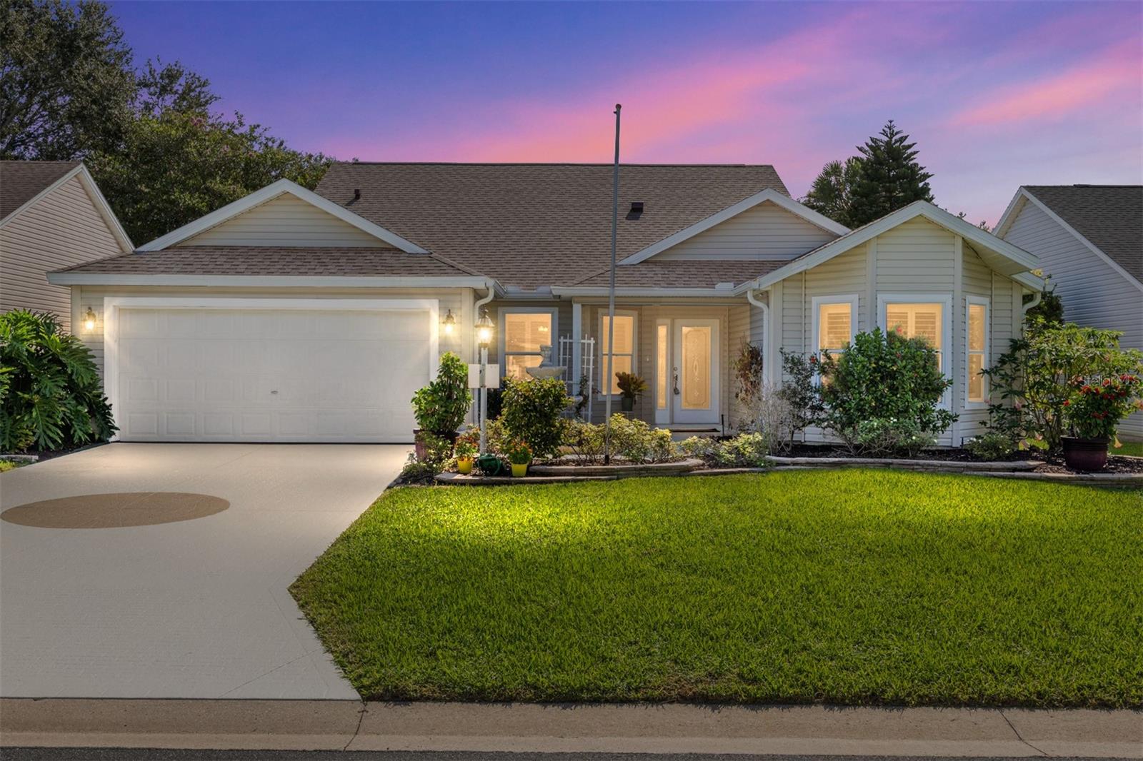 Details for 1185 Oak Forest Drive, THE VILLAGES, FL 32162