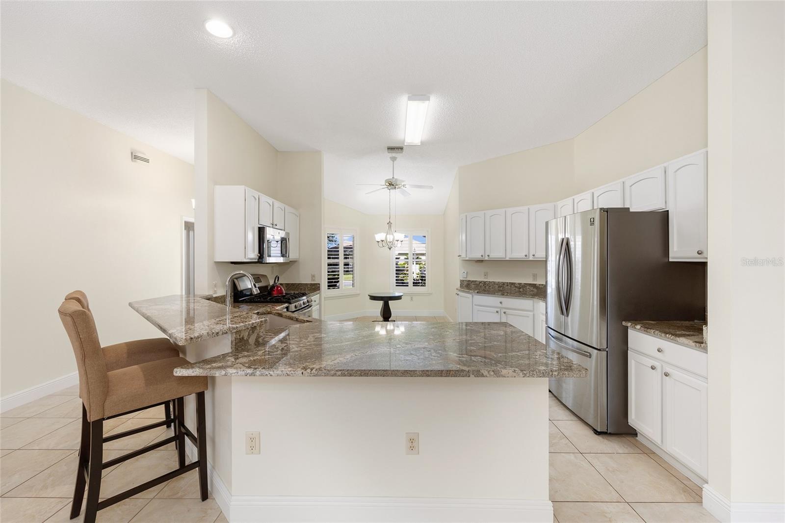 Image 19 of 49 For 1185 Oak Forest Drive
