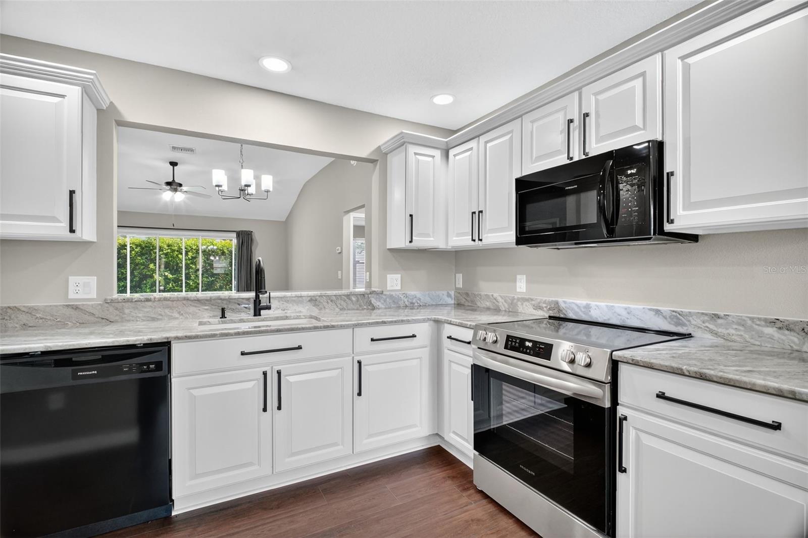 Image 15 of 40 For 849 Yemassee Loop