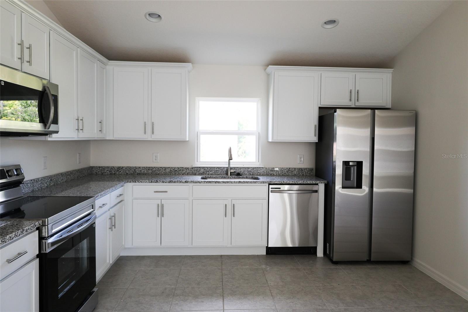 Image 4 of 14 For 89 Central Avenue