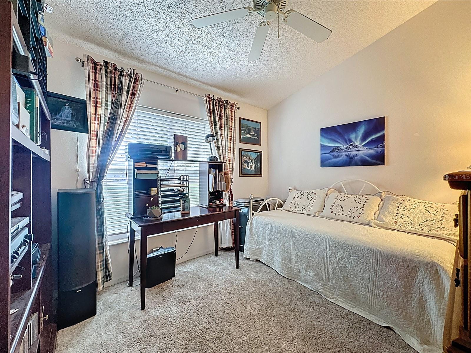 Image 20 of 56 For 3572 Capland Avenue