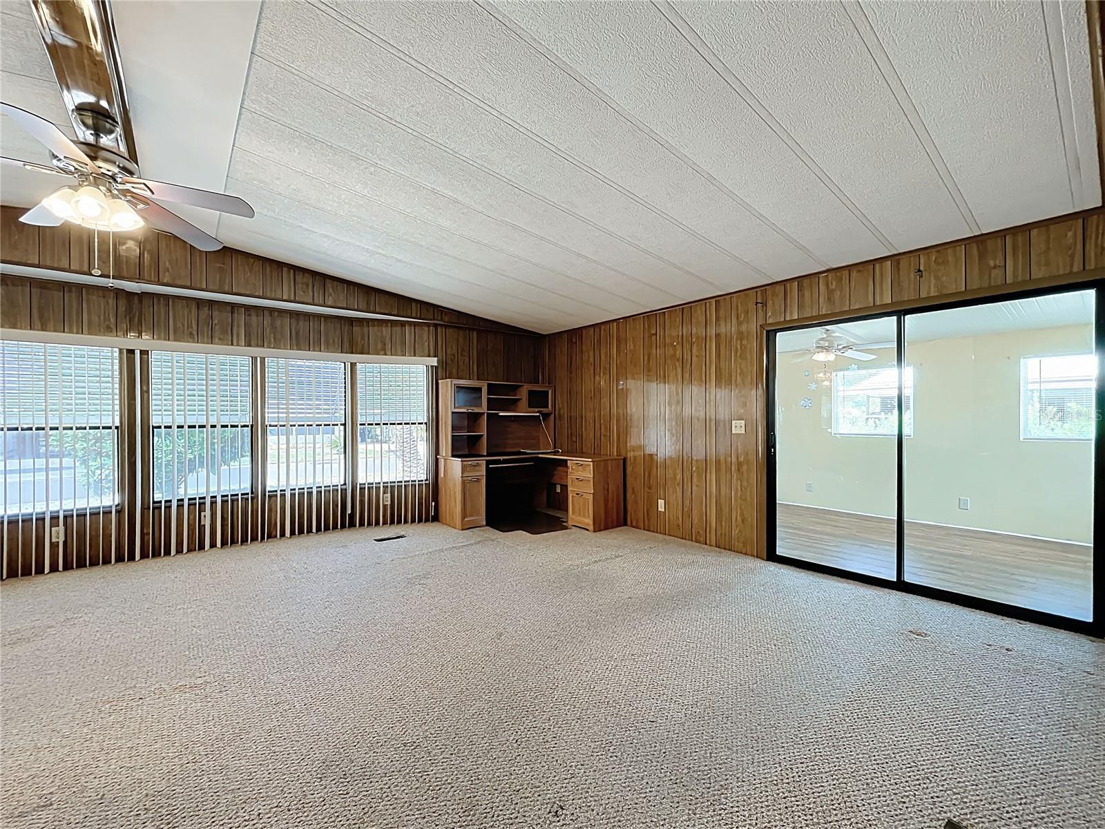 Image 11 of 41 For 1440 Nassau Circle