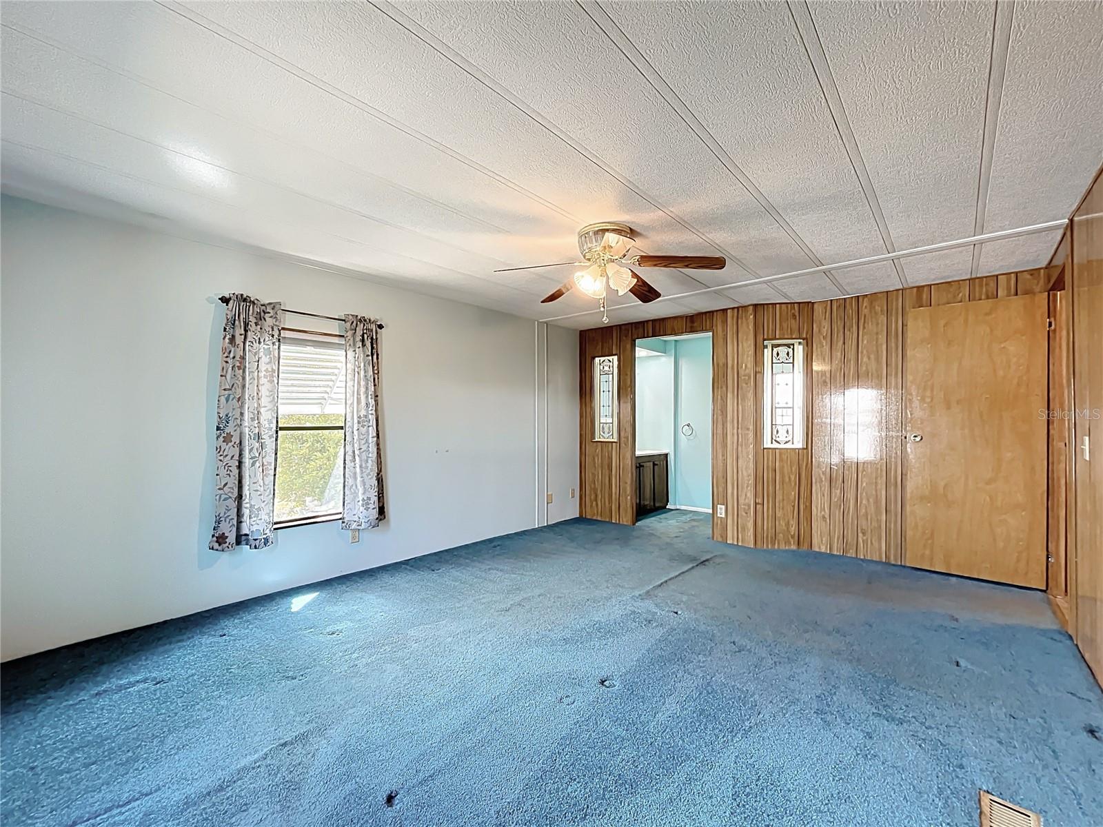 Image 27 of 41 For 1440 Nassau Circle