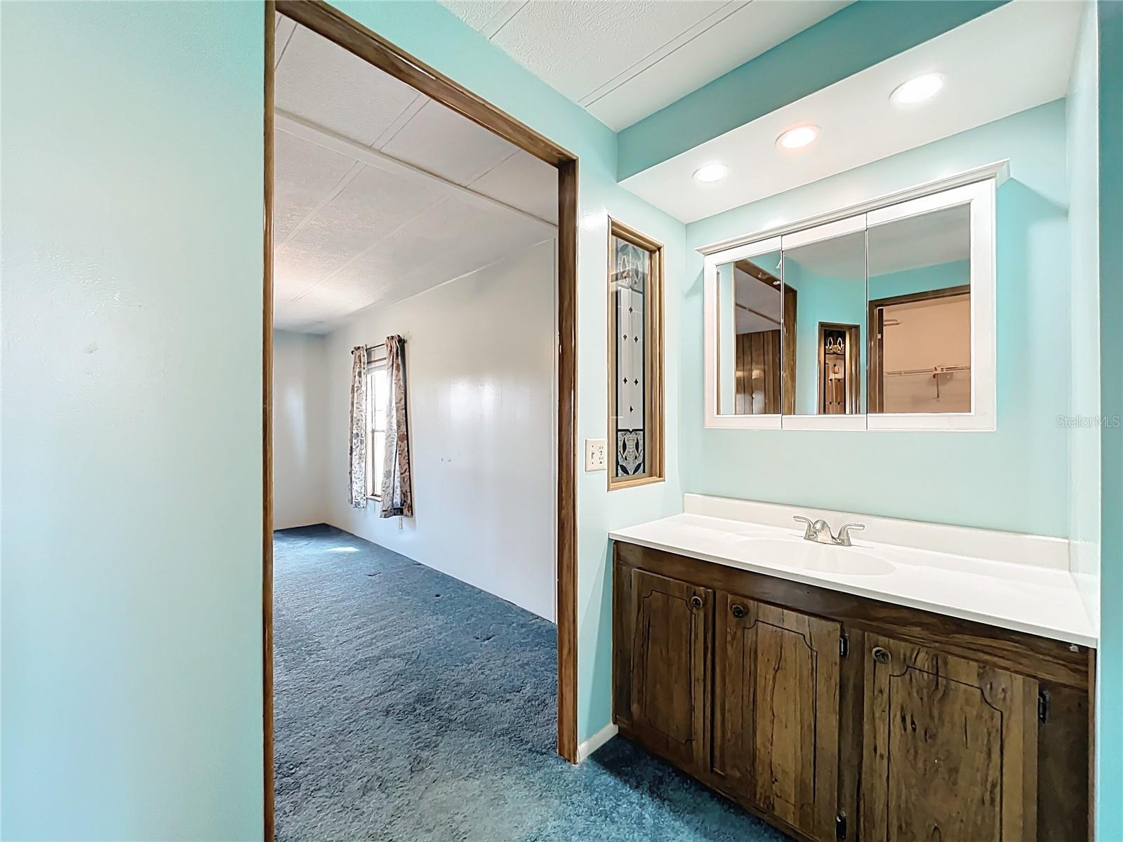 Image 32 of 41 For 1440 Nassau Circle