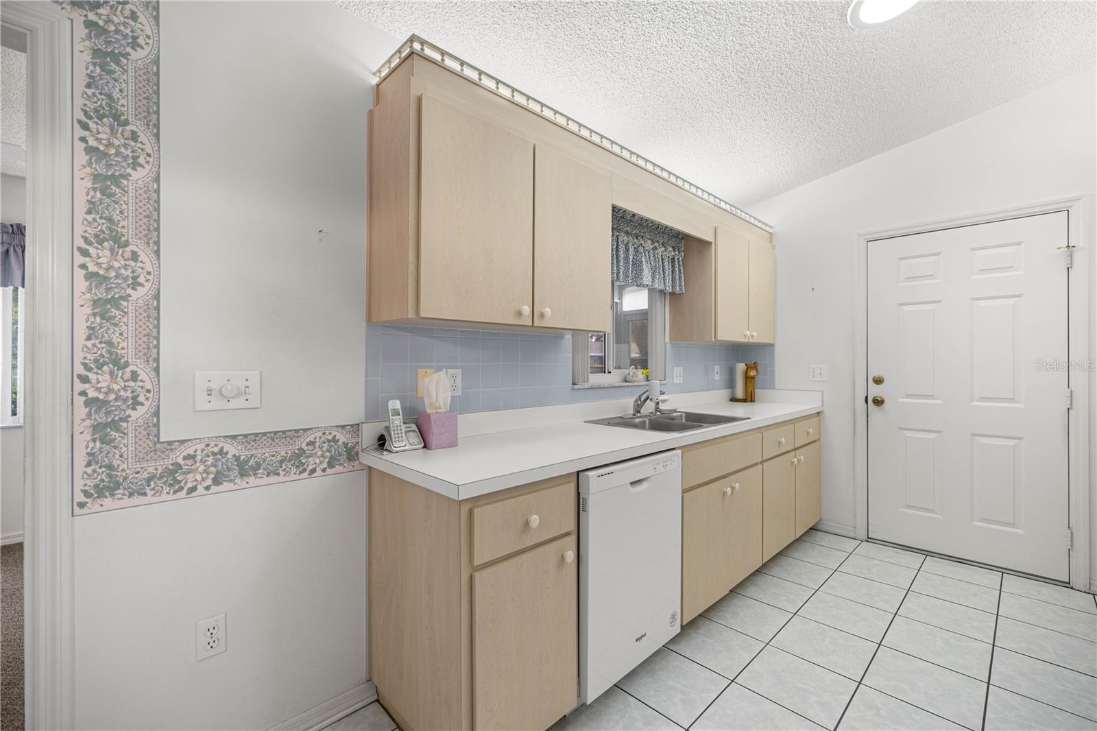 Image 15 of 36 For 10797 178th Street