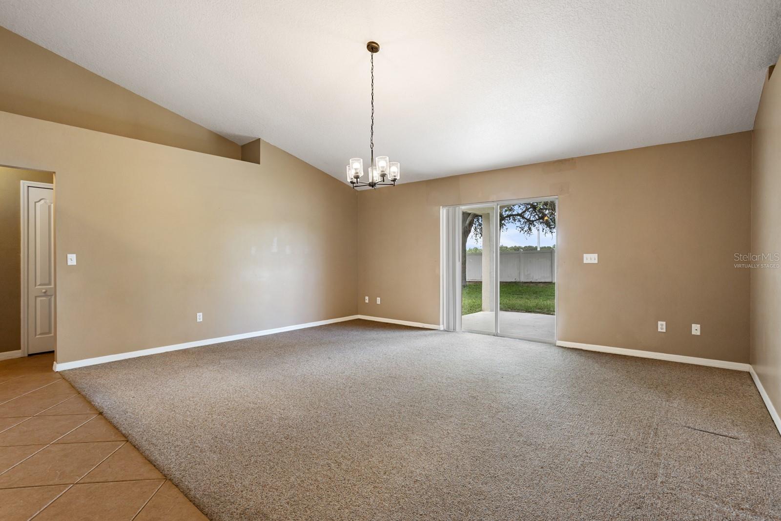 Image 16 of 38 For 9839 Crenshaw Cir