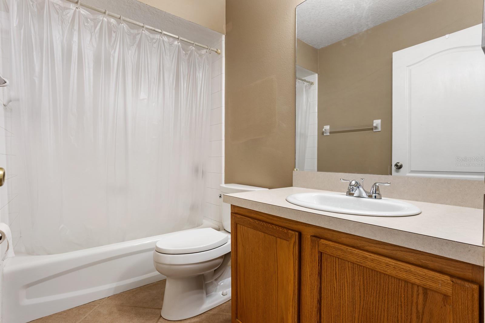 Image 23 of 38 For 9839 Crenshaw Cir