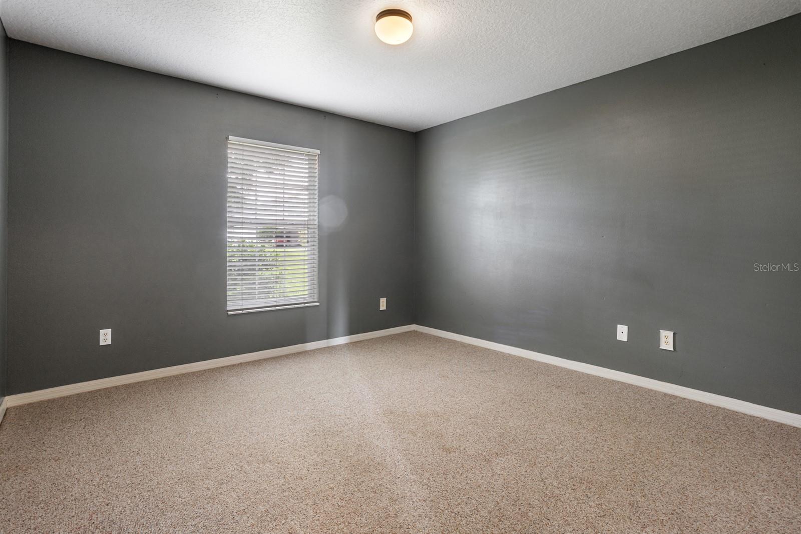 Image 25 of 38 For 9839 Crenshaw Cir