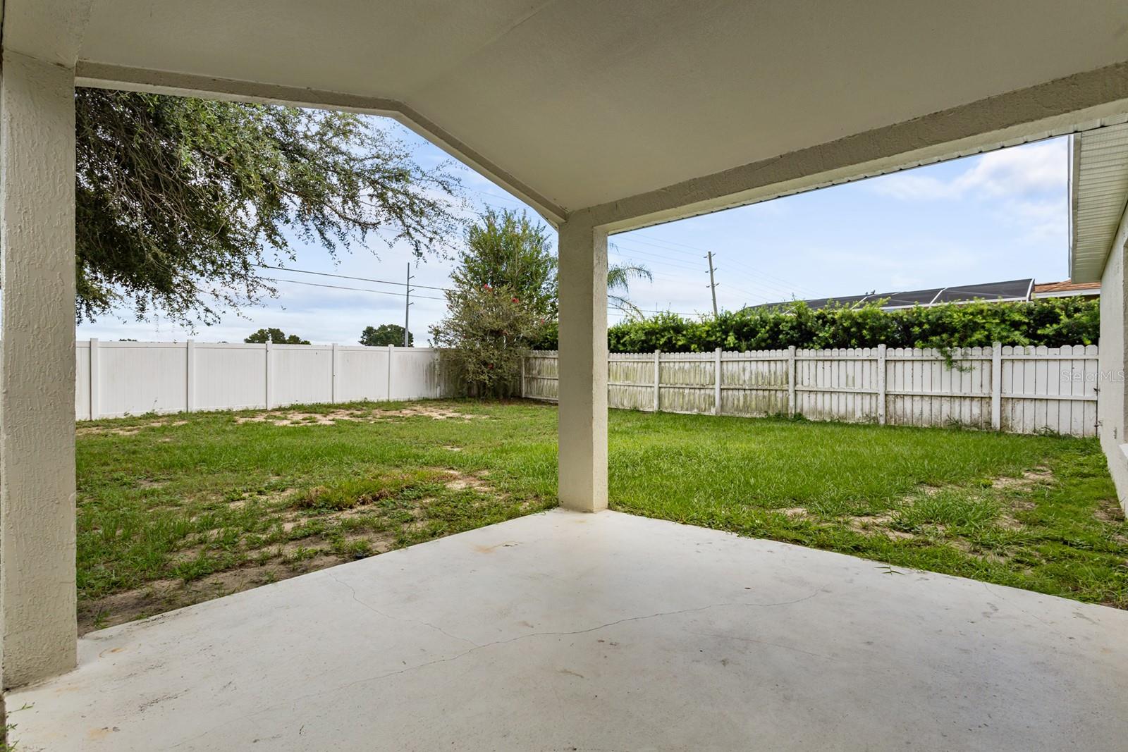 Image 28 of 38 For 9839 Crenshaw Cir