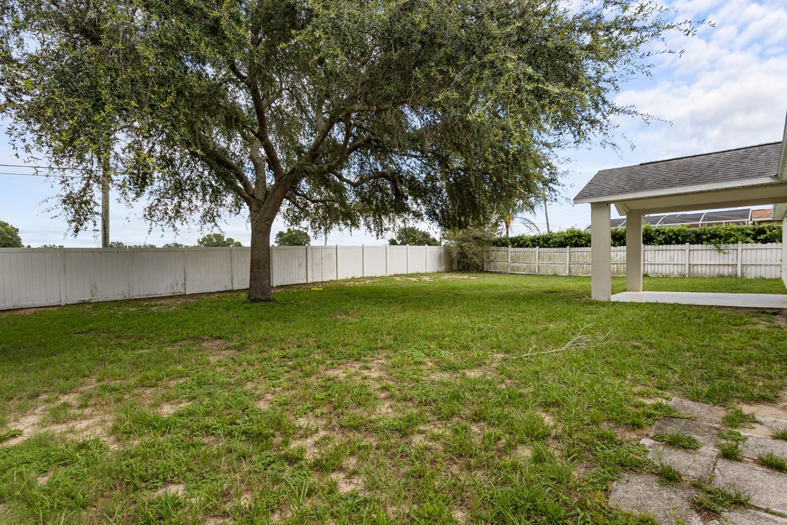 Image 29 of 38 For 9839 Crenshaw Cir