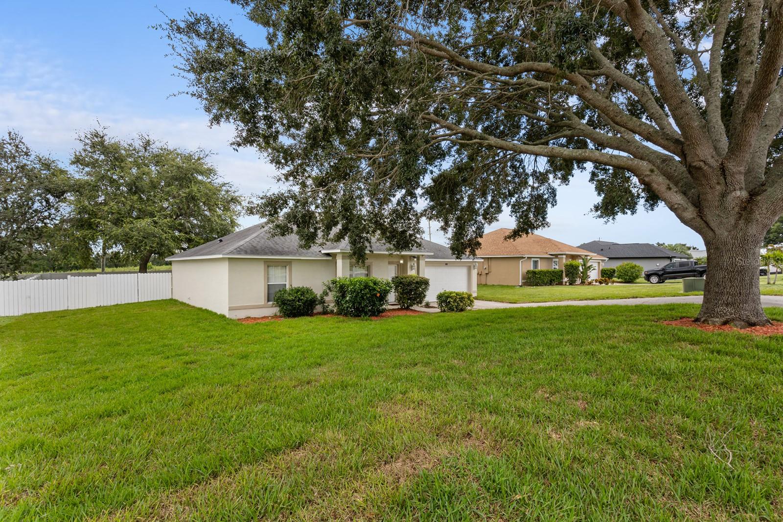 Image 3 of 38 For 9839 Crenshaw Cir