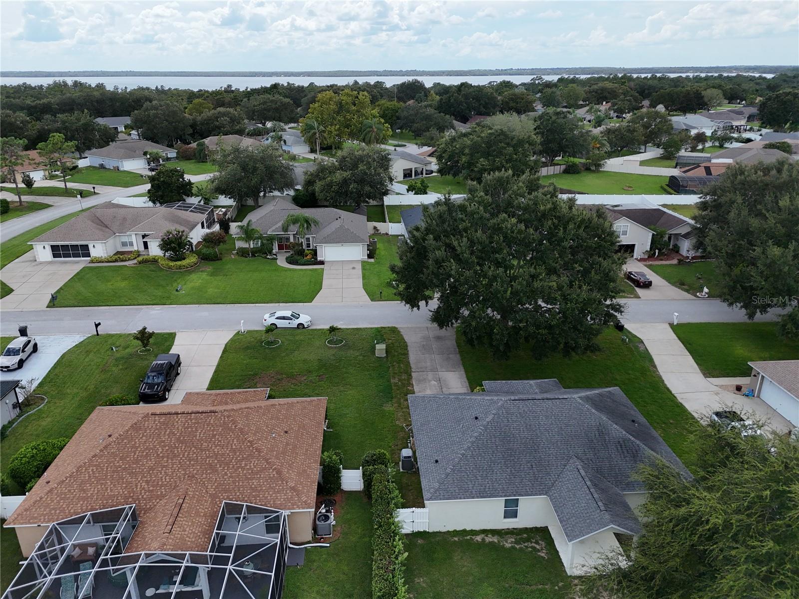 Image 33 of 38 For 9839 Crenshaw Cir