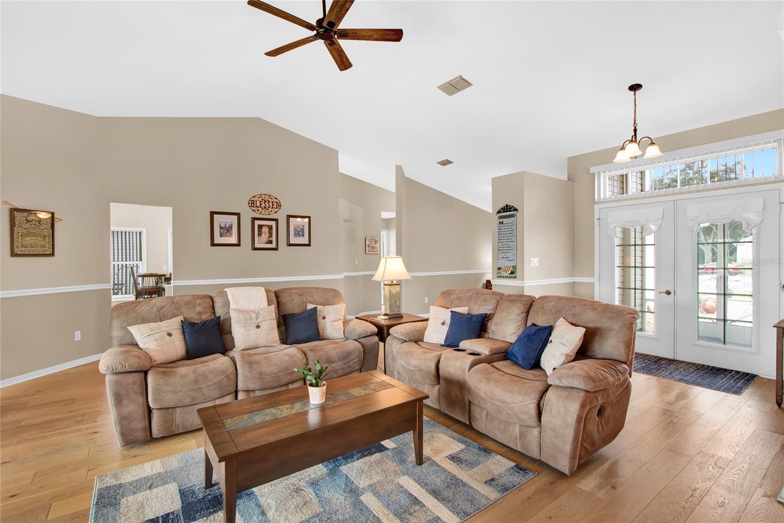 Image 4 of 48 For 25114 Meriweather Road