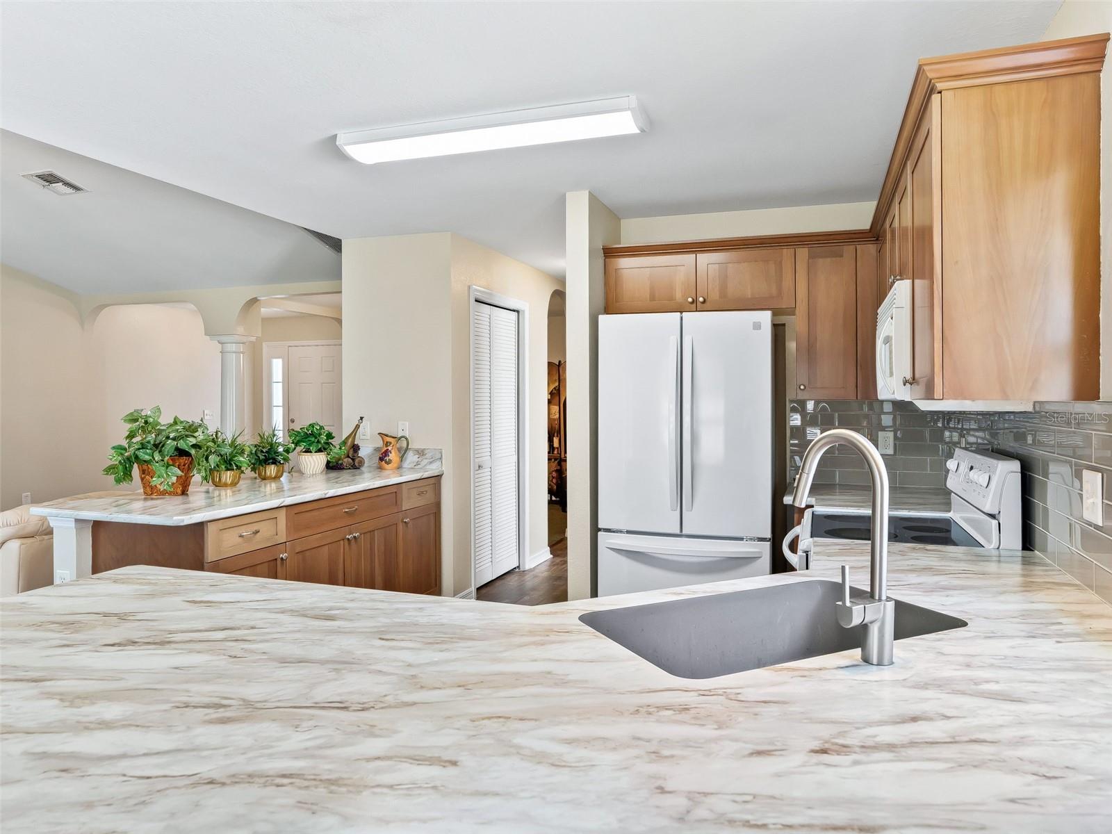 Image 12 of 51 For 12321 176th Loop