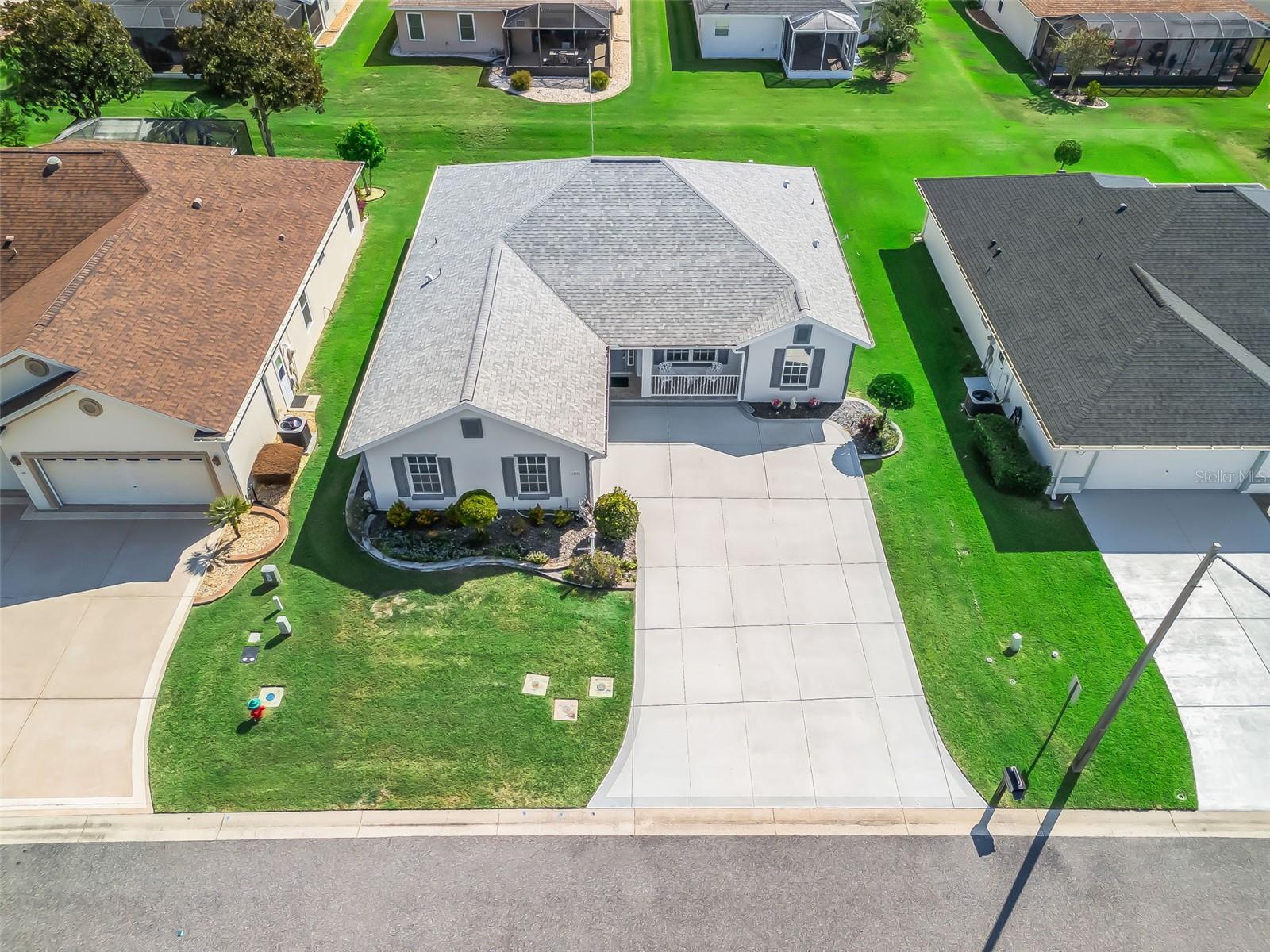 Image 3 of 51 For 12321 176th Loop