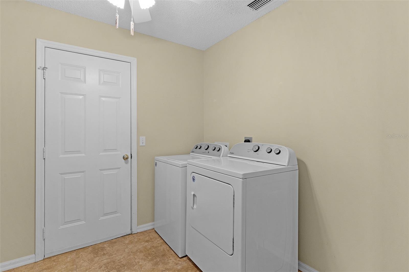 Image 34 of 44 For 912 Ventura Drive