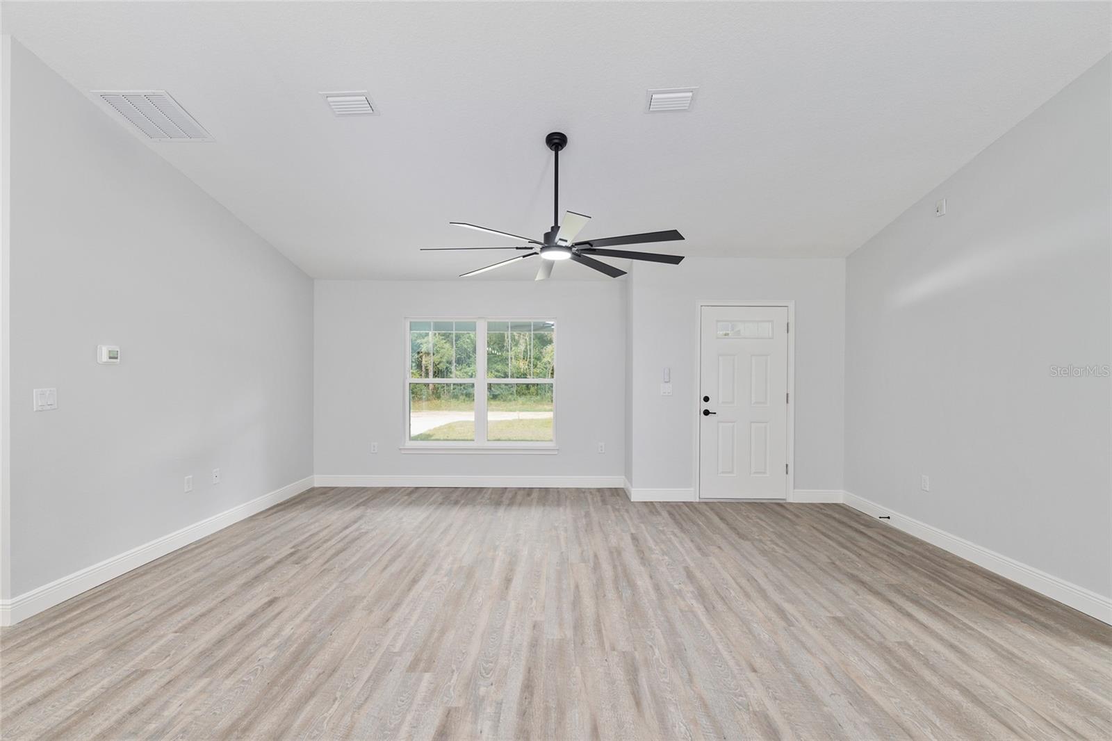 Image 23 of 45 For 595 Byrd Loop