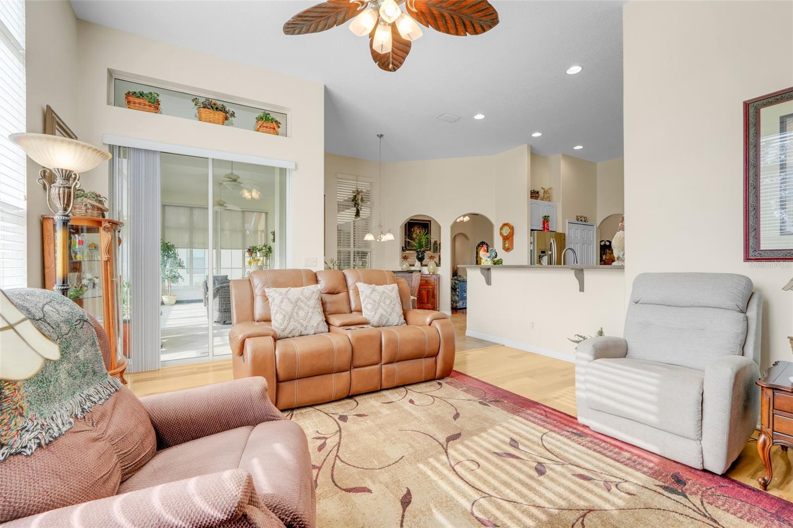 Image 11 of 40 For 27303 Stoney Brook Dr