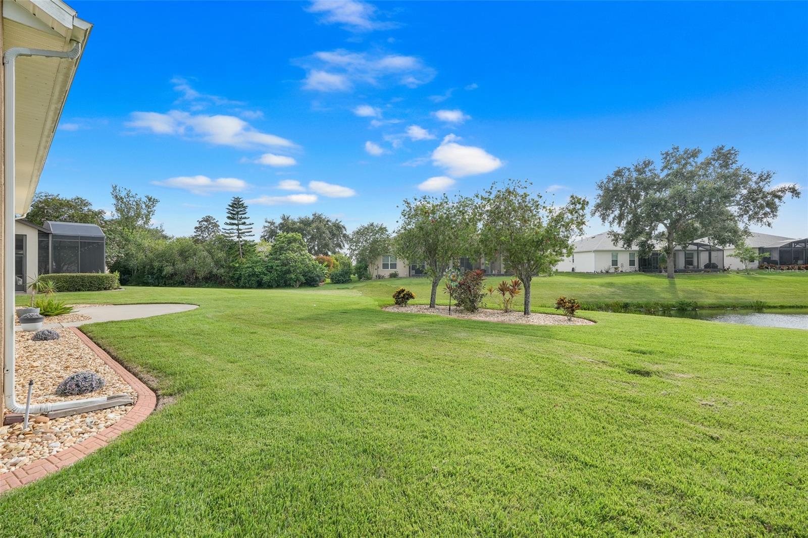 Image 35 of 40 For 27303 Stoney Brook Dr