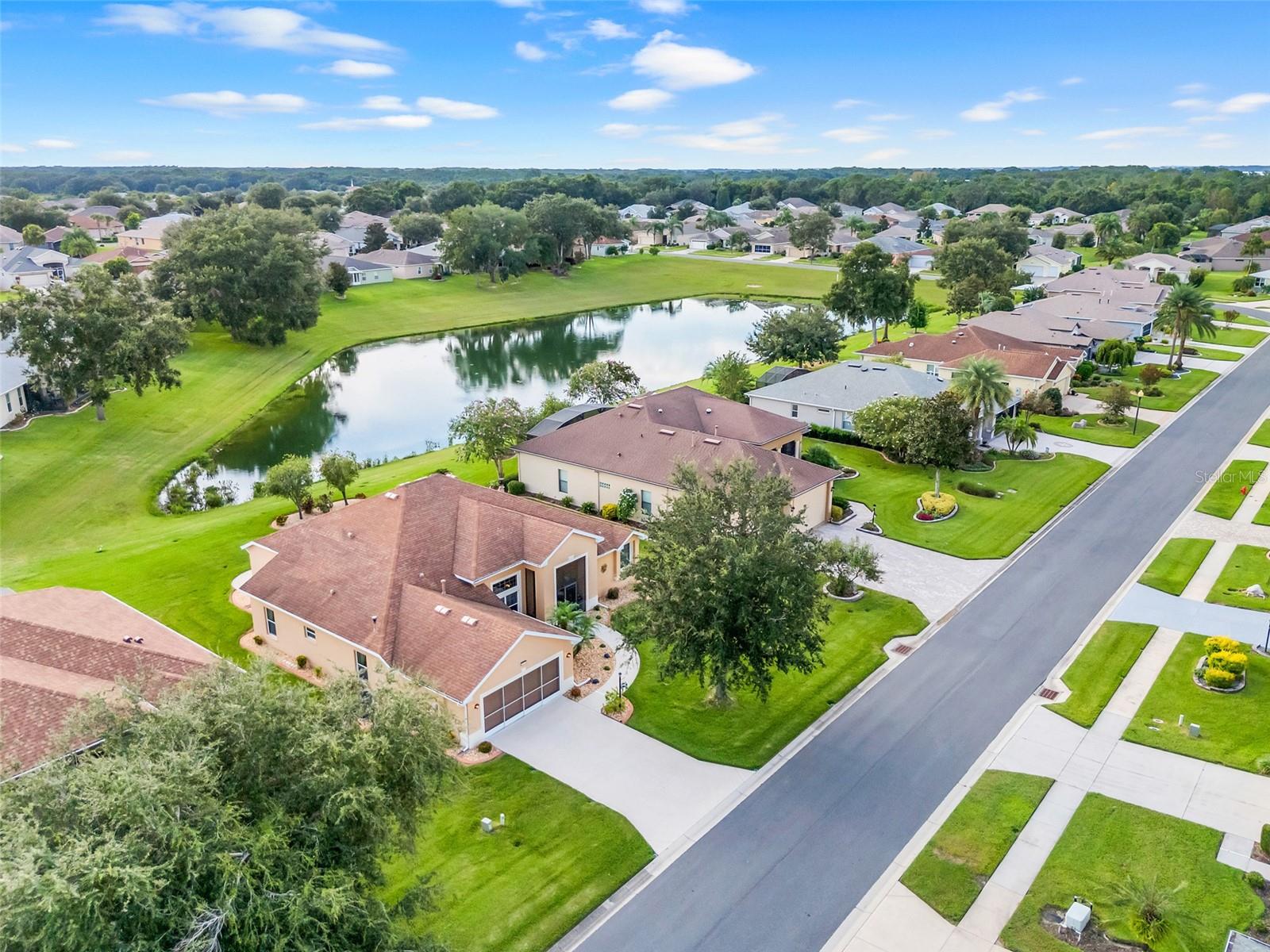 Image 4 of 40 For 27303 Stoney Brook Dr