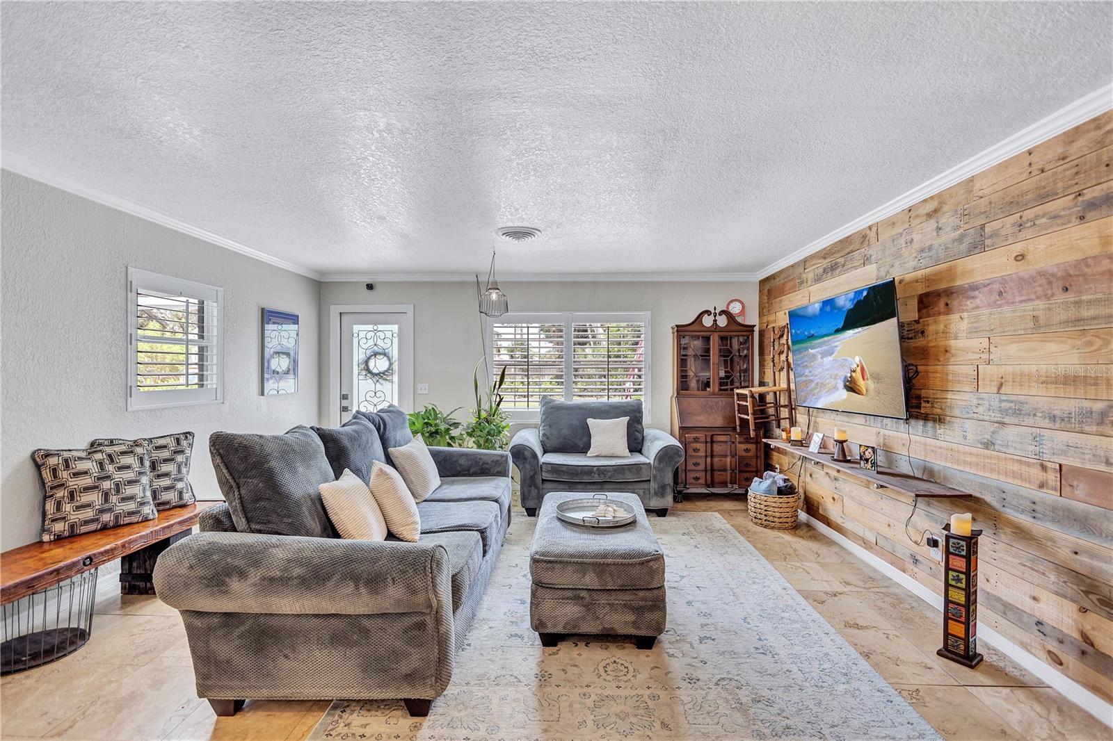 Image 15 of 67 For 5419 1st Avenue W