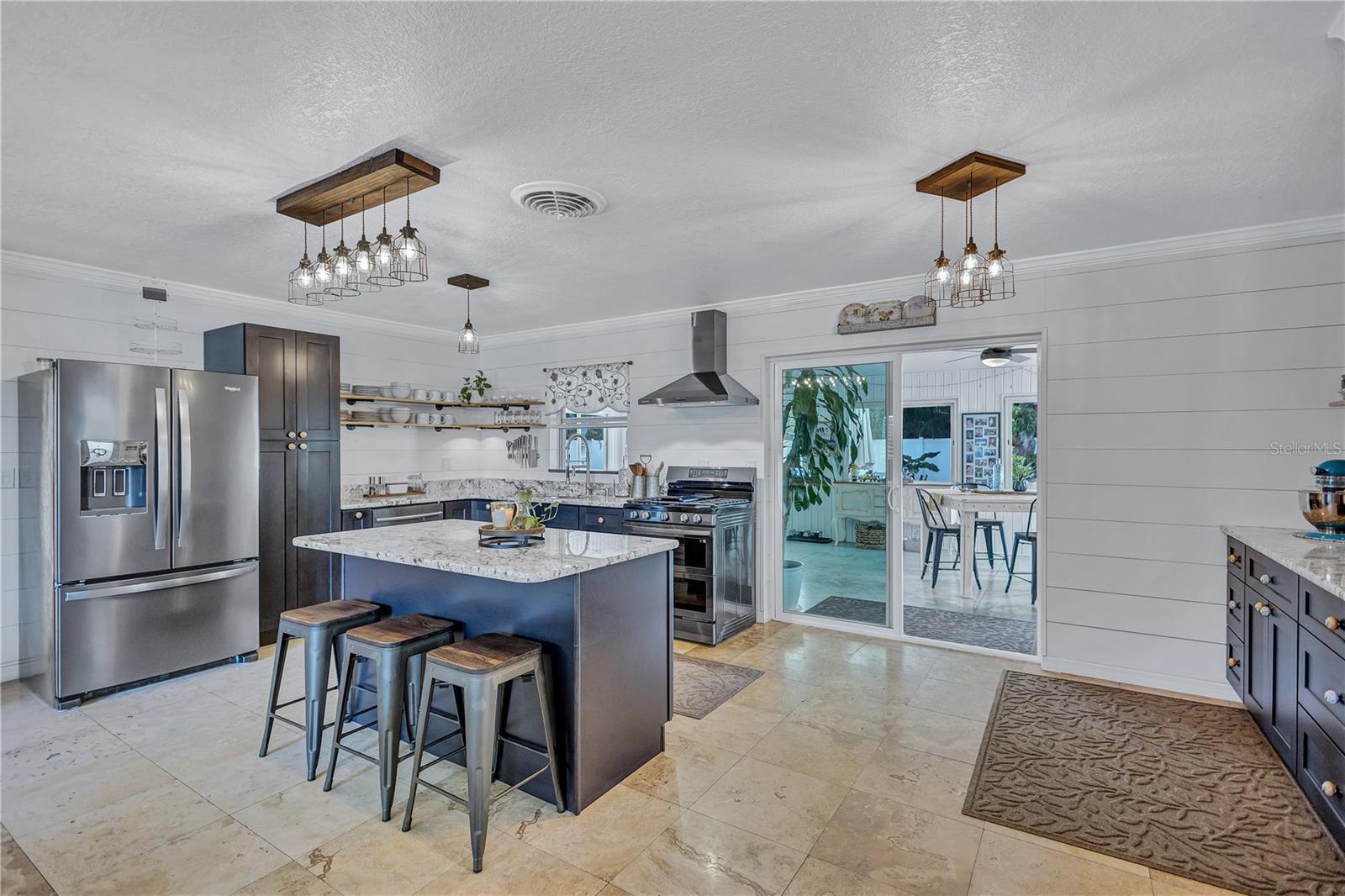 Image 21 of 67 For 5419 1st Avenue W