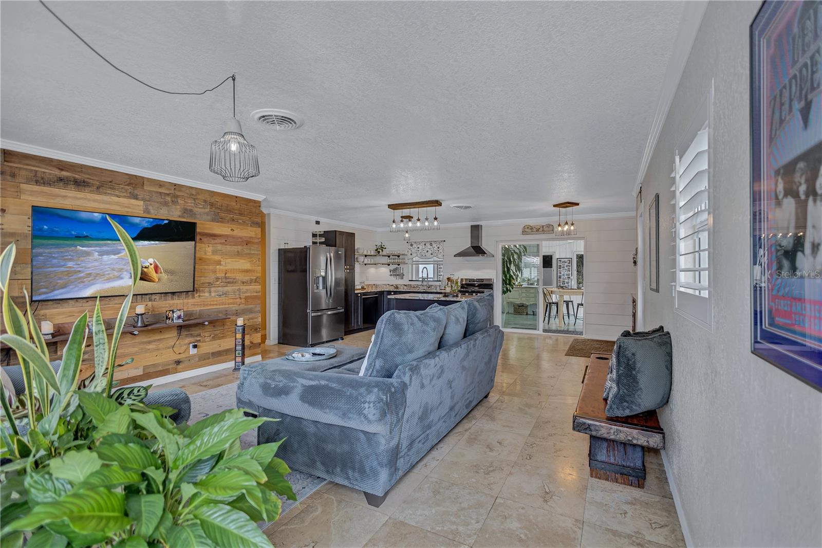 Image 22 of 67 For 5419 1st Avenue W