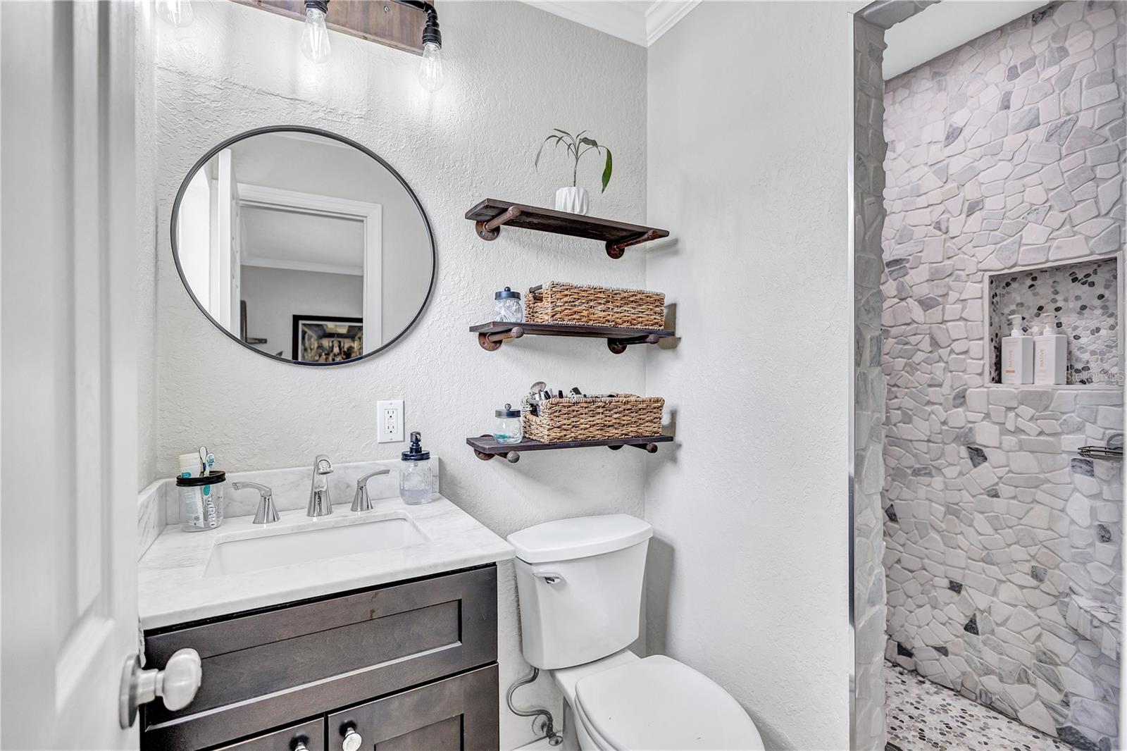 Image 32 of 67 For 5419 1st Avenue W