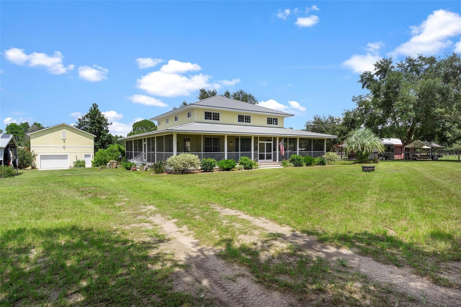 Details for 18525 Lake Road, ALTOONA, FL 32702