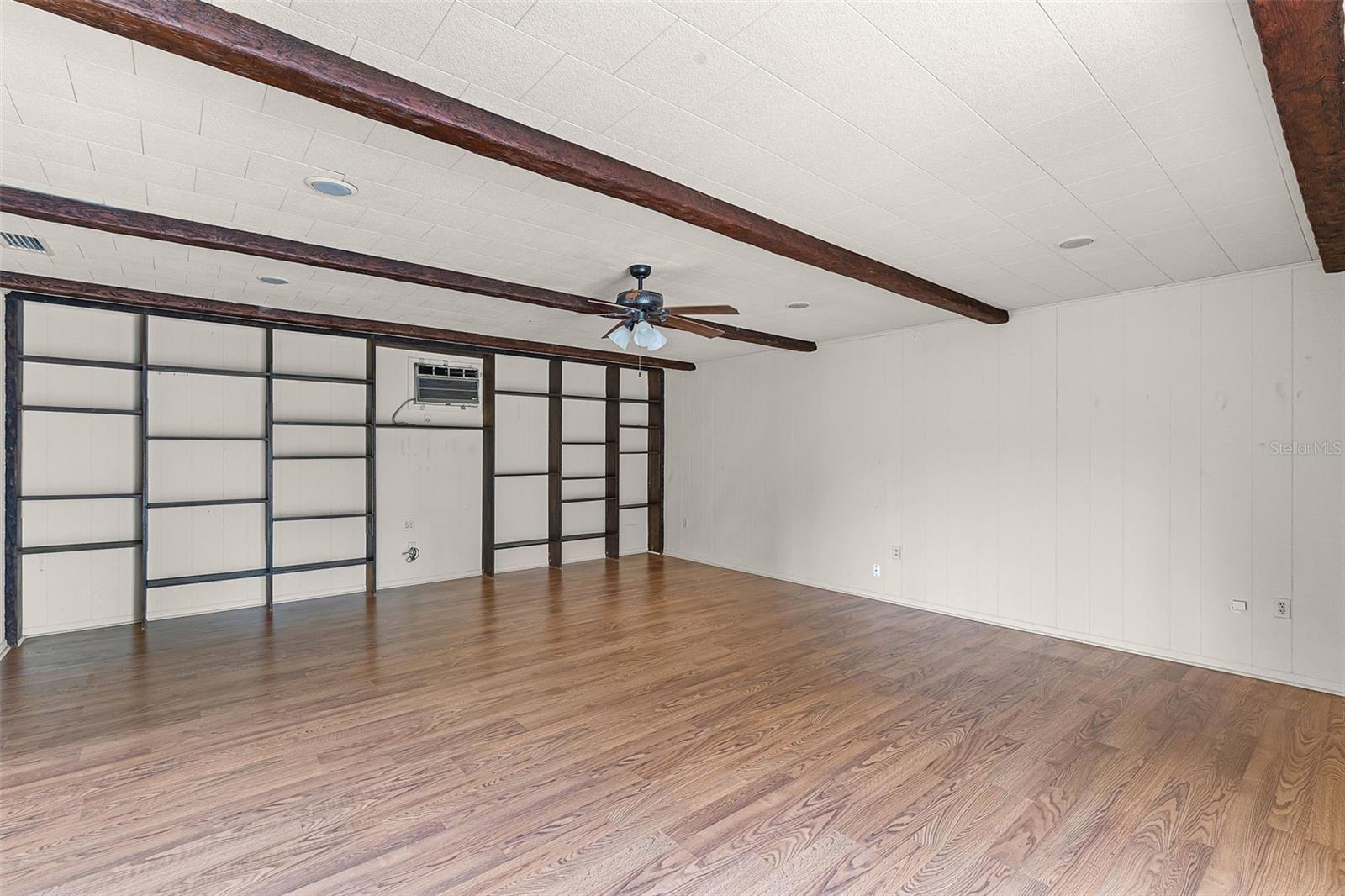 Image 11 of 32 For 1407 Kirby Street