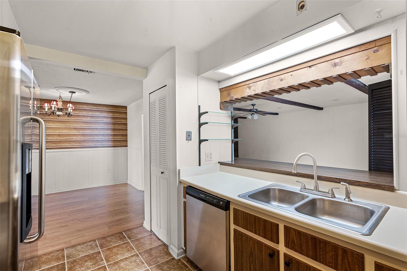 Image 17 of 32 For 1407 Kirby Street