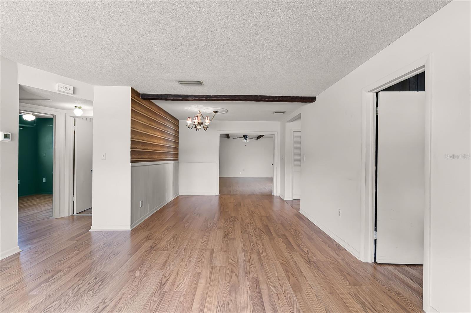 Image 8 of 32 For 1407 Kirby Street