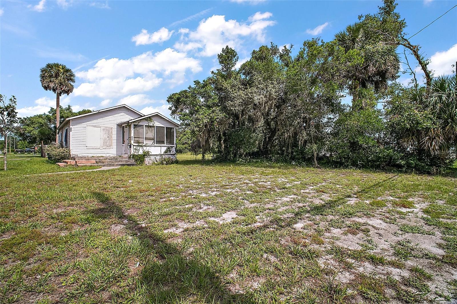 Image 8 of 21 For 452 & 438 Park Avenue