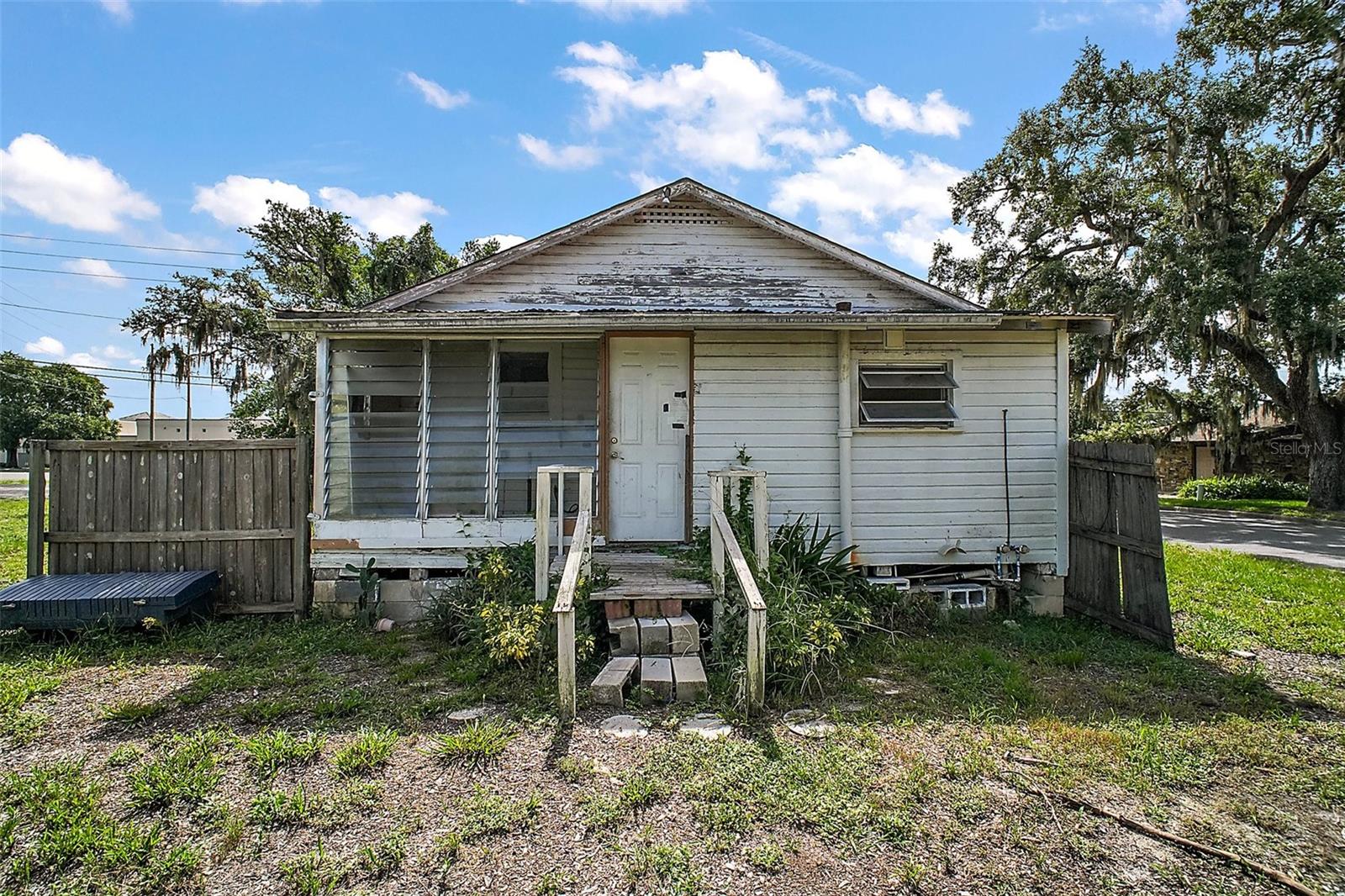 Image 9 of 21 For 452 & 438 Park Avenue