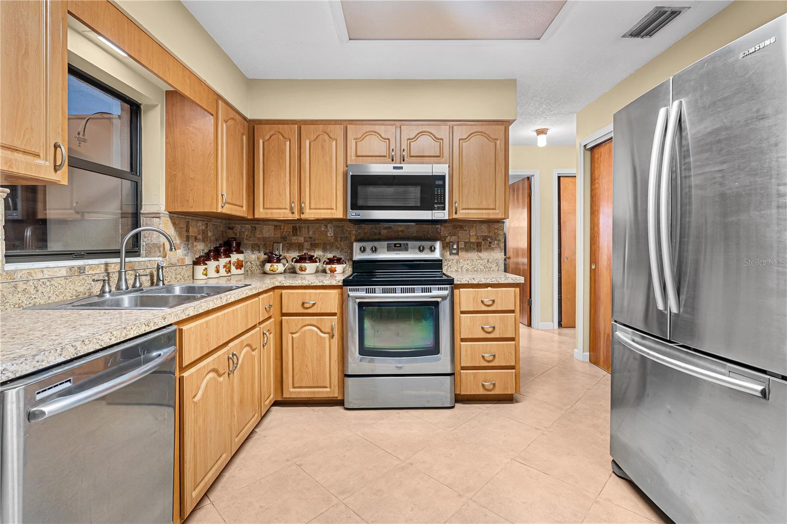 Image 15 of 40 For 1119 Cr 457  