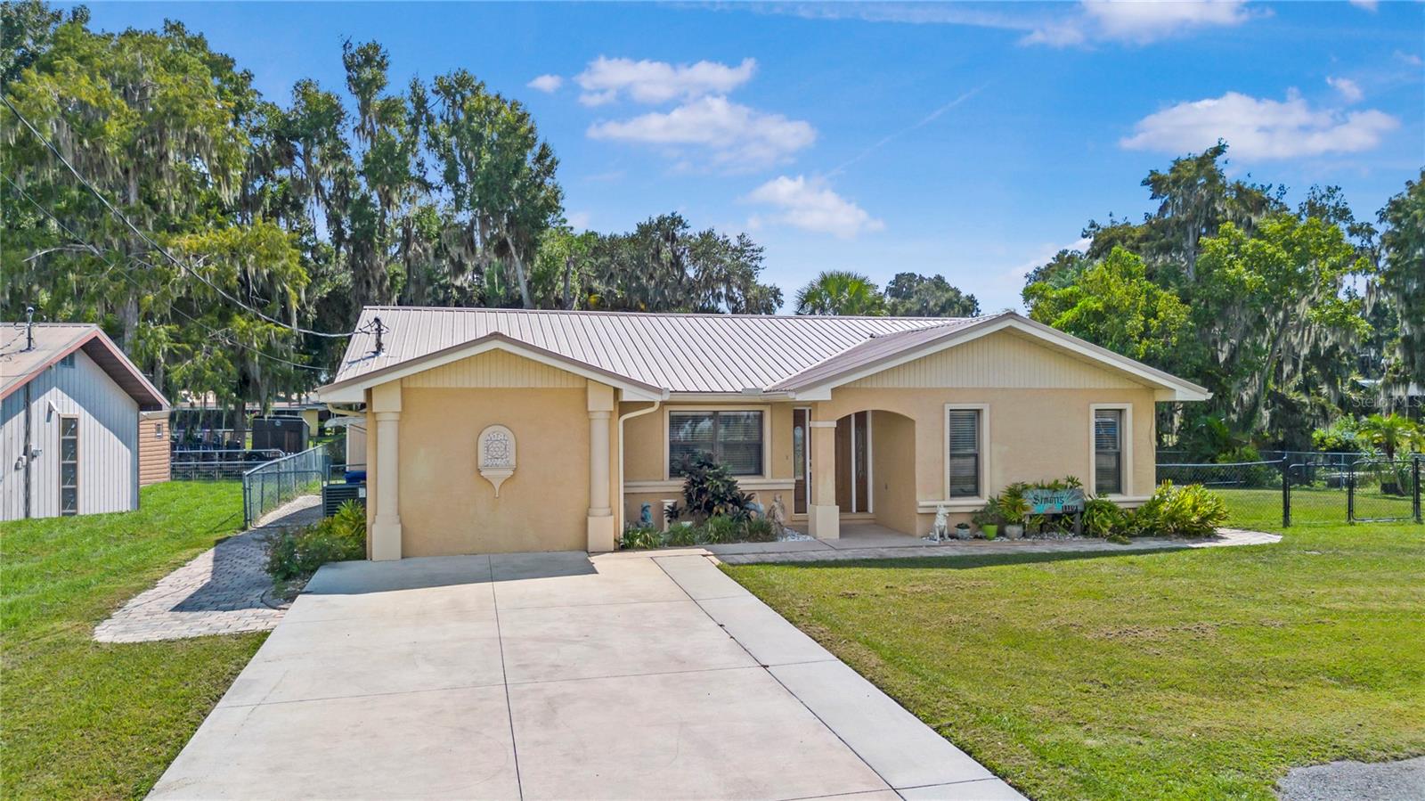 Image 2 of 40 For 1119 Cr 457  