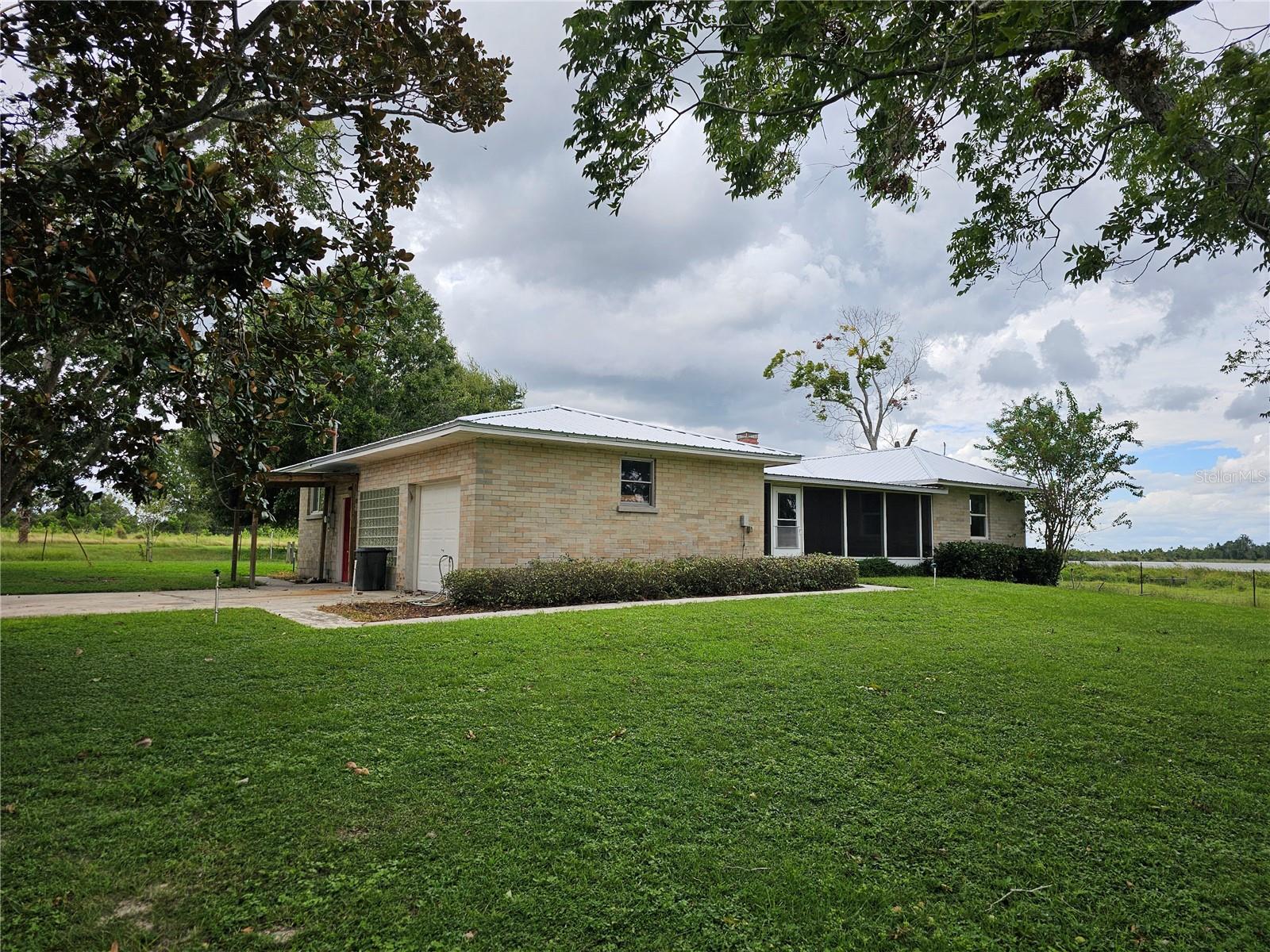 Image 3 of 20 For 18228 Kirk Island Lane A
