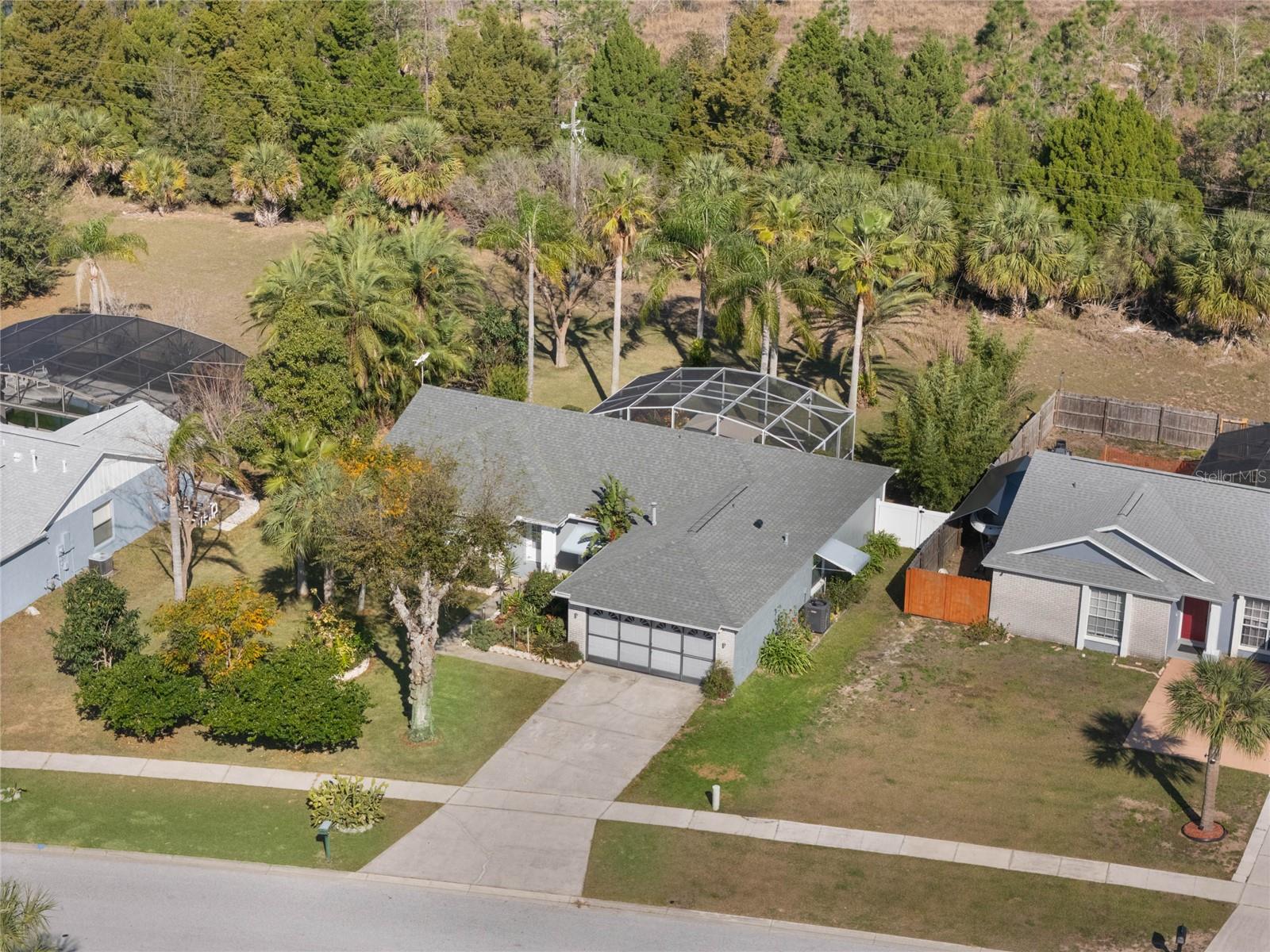 Image 41 of 53 For 15729 Greater Groves Boulevard