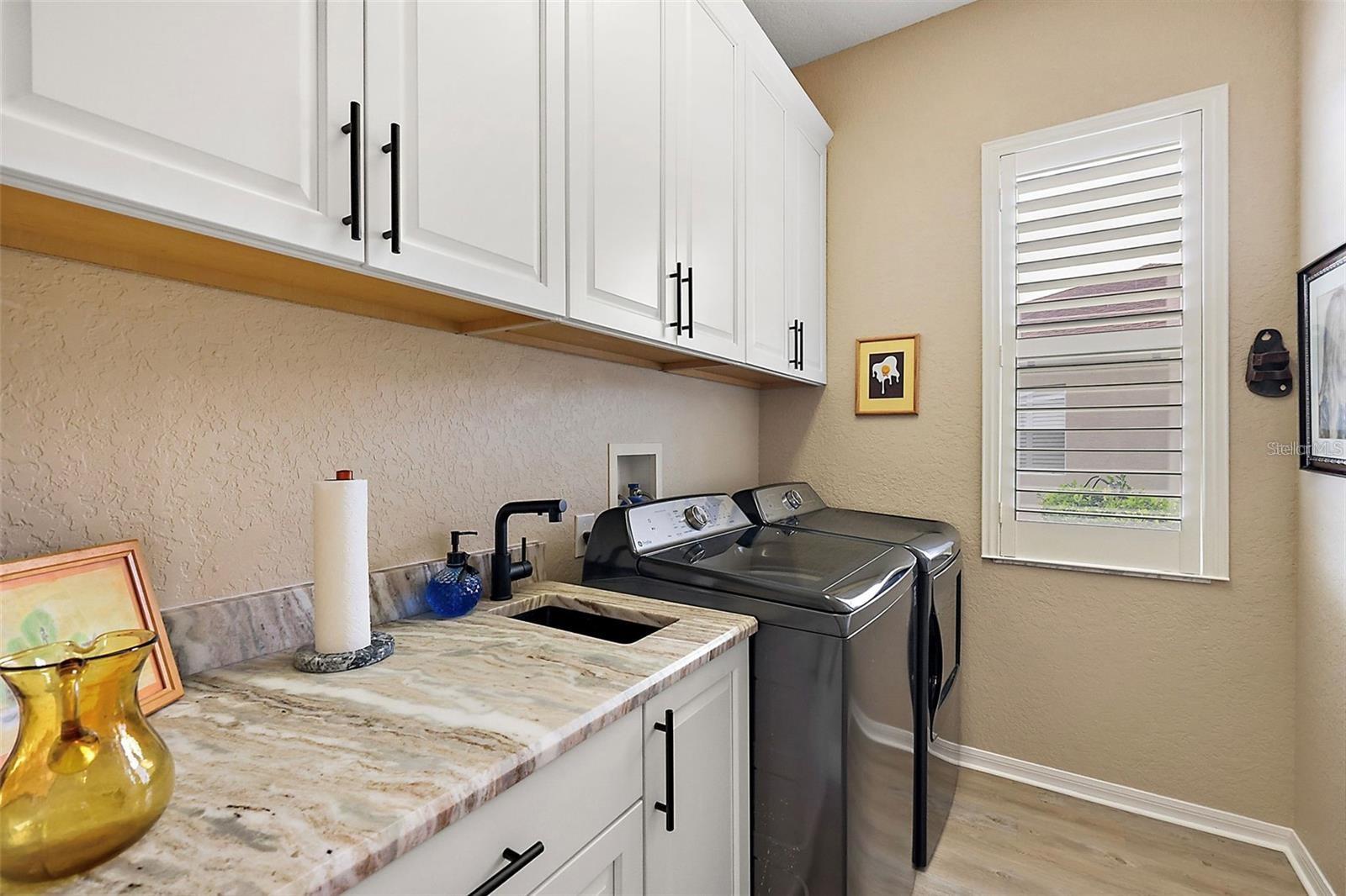Image 19 of 25 For 10199 Mainsail Drive