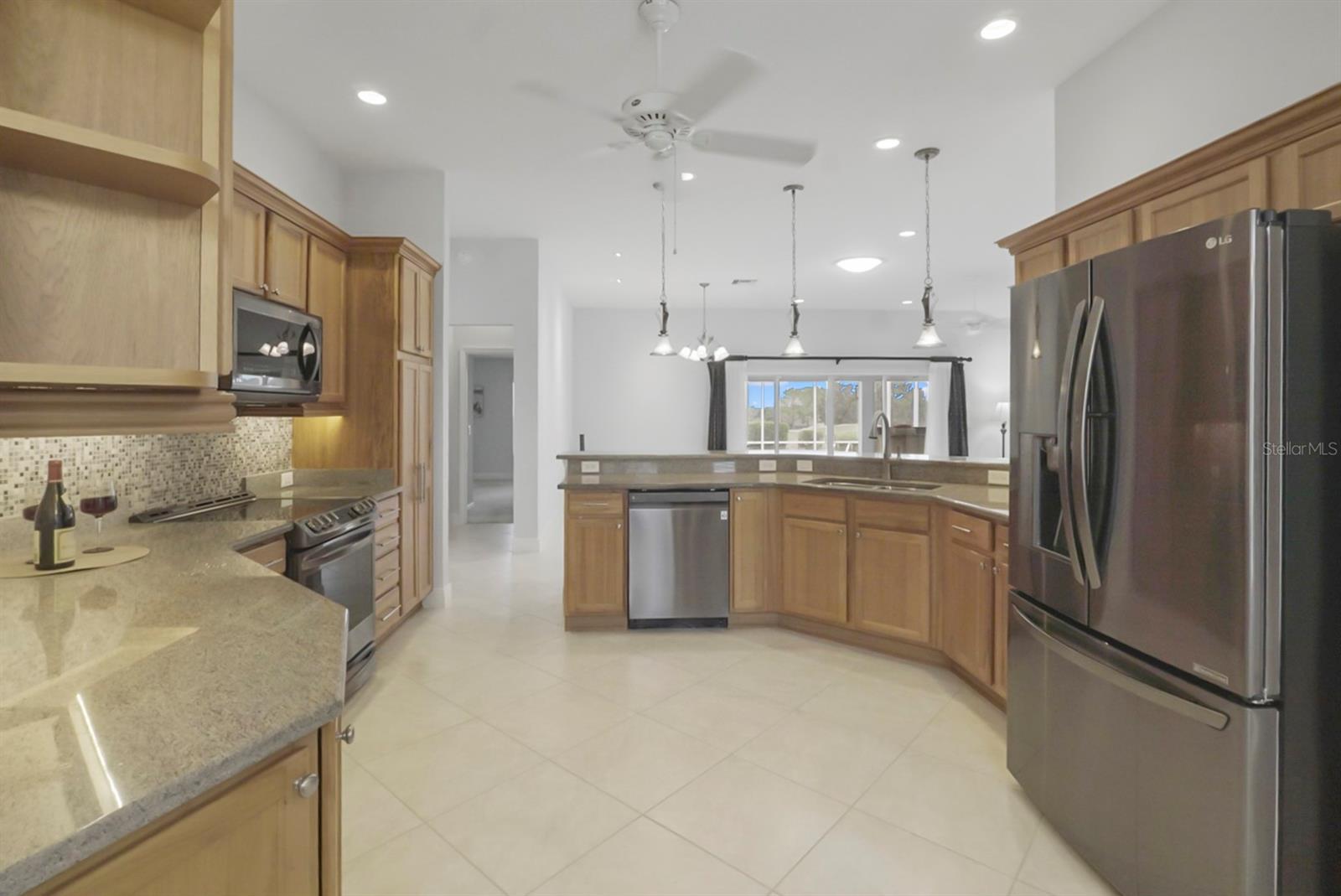 Image 15 of 54 For 415 Kilmer Way