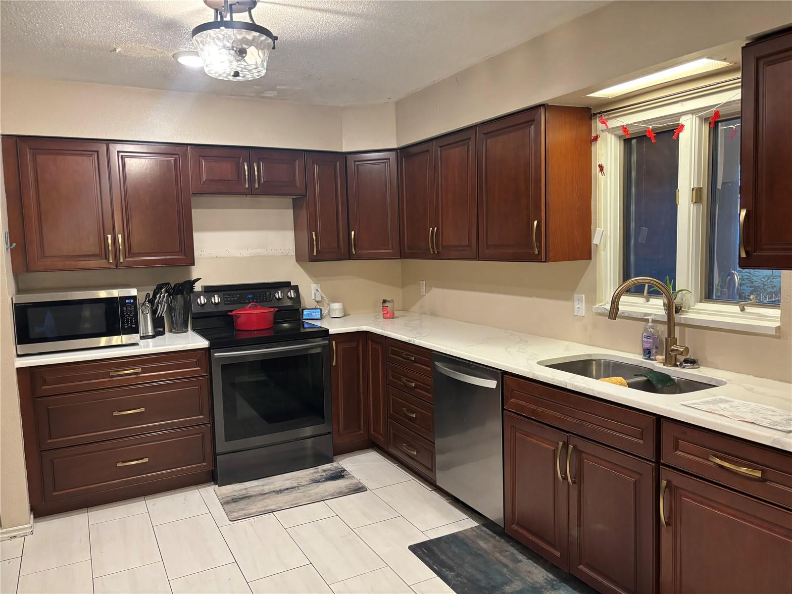 Image 11 of 13 For 33651 Overton Drive