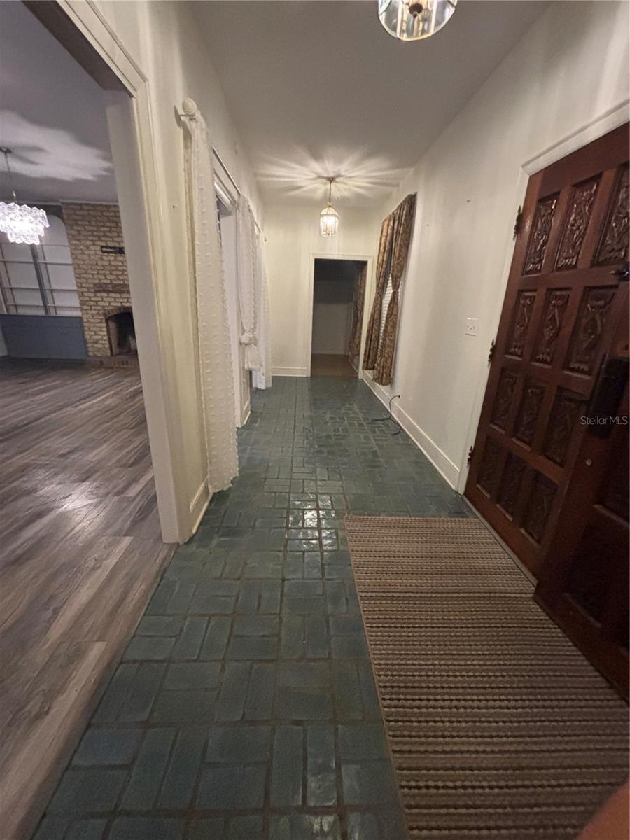 Image 21 of 28 For 1508 Arcadia Avenue