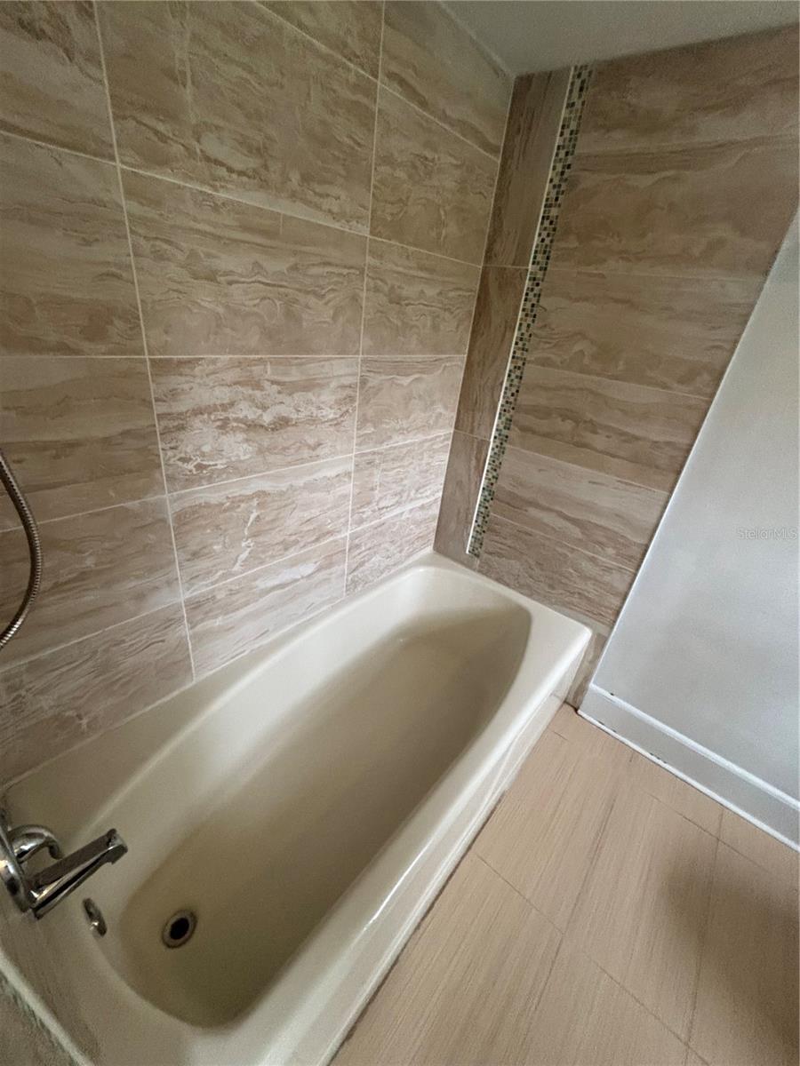 Image 43 of 54 For 1508 Arcadia Avenue