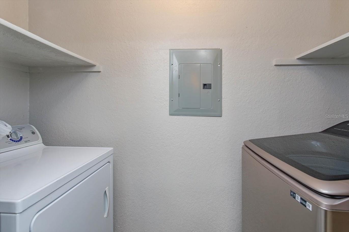 Image 19 of 19 For 4400 Thornbriar Lane 101a